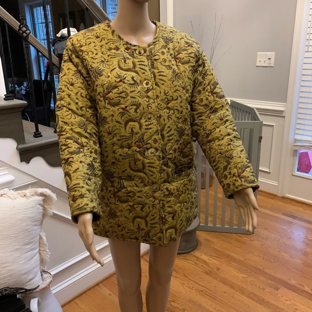 Smithsonian Institution Golden Print Quilted Jacket w/ Medallion Buttons sz S